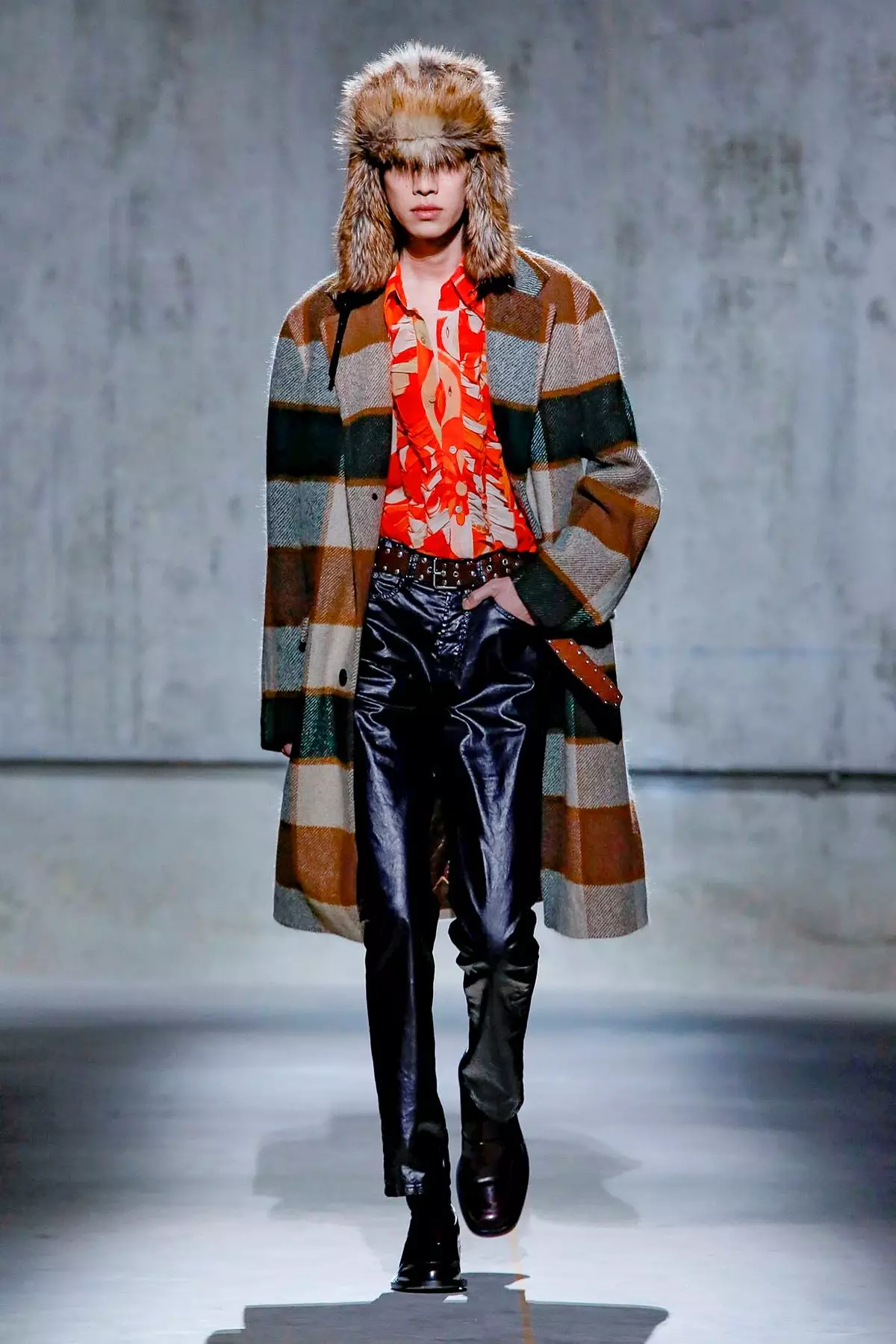 Dries Van Noten ملابس رجال لخريف وشتاء 2020 باريس 42177_2