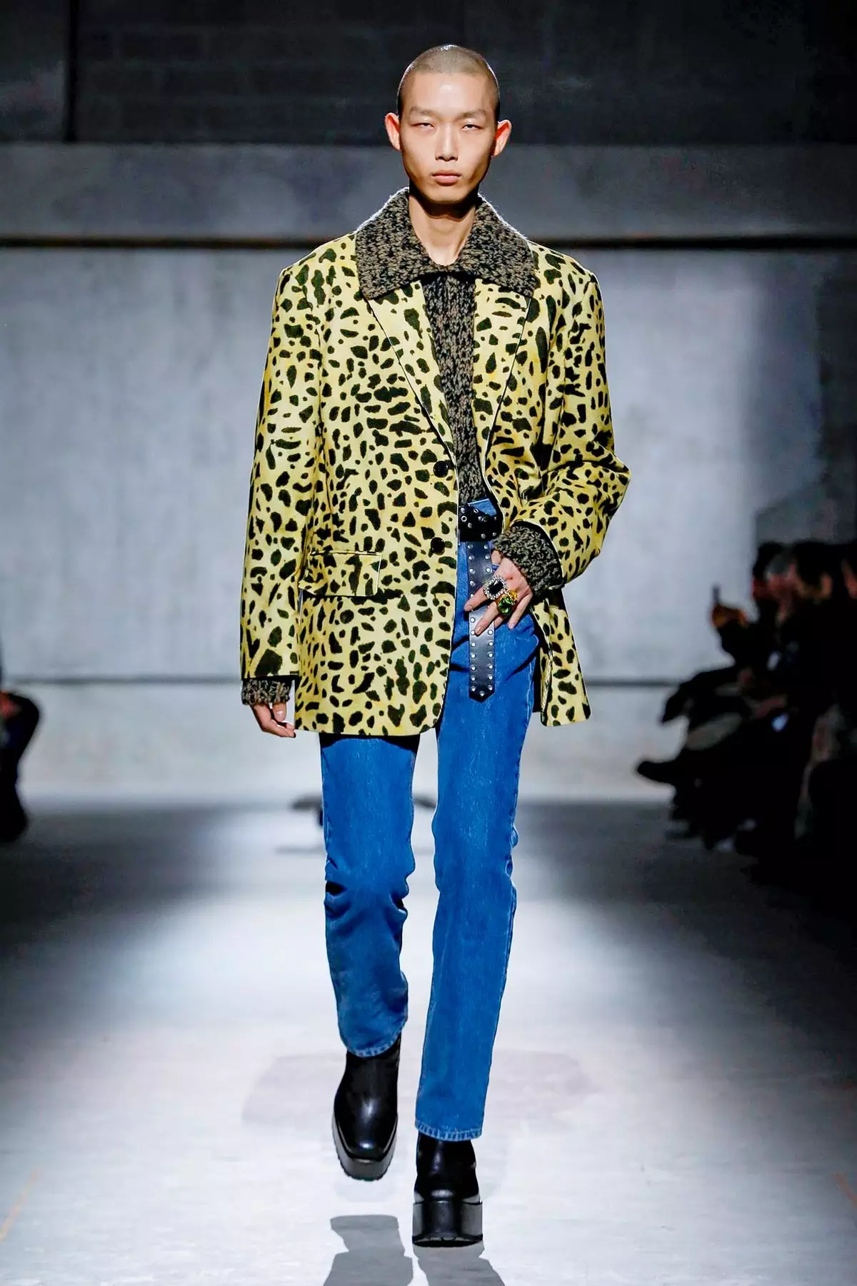 Dries Van Noten Menswear האַרבסט / ווינטער 2020 פּאַריז 42177_36