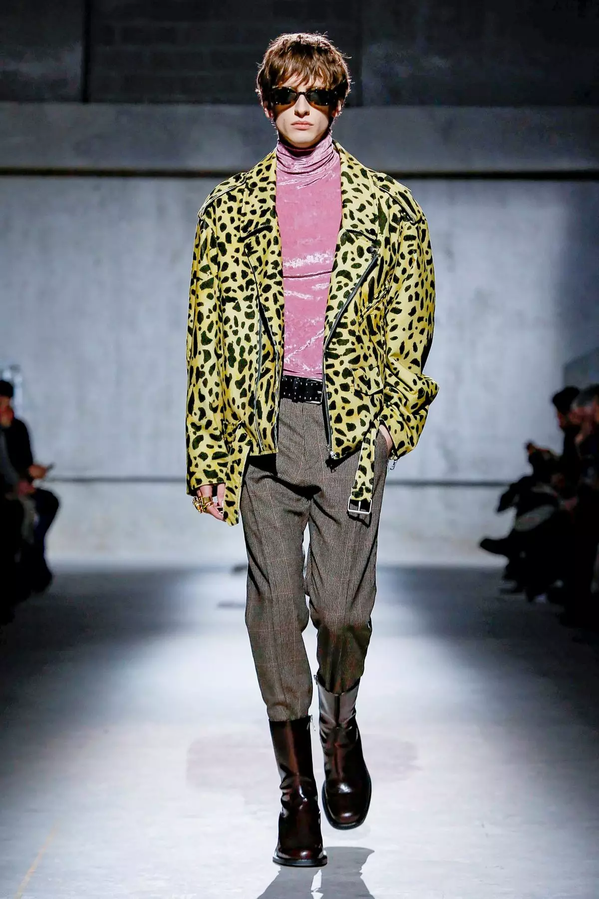 Dries Van Noten เสื้อผ้าบุรุษ Fall/Winter 2020 Paris 42177_39