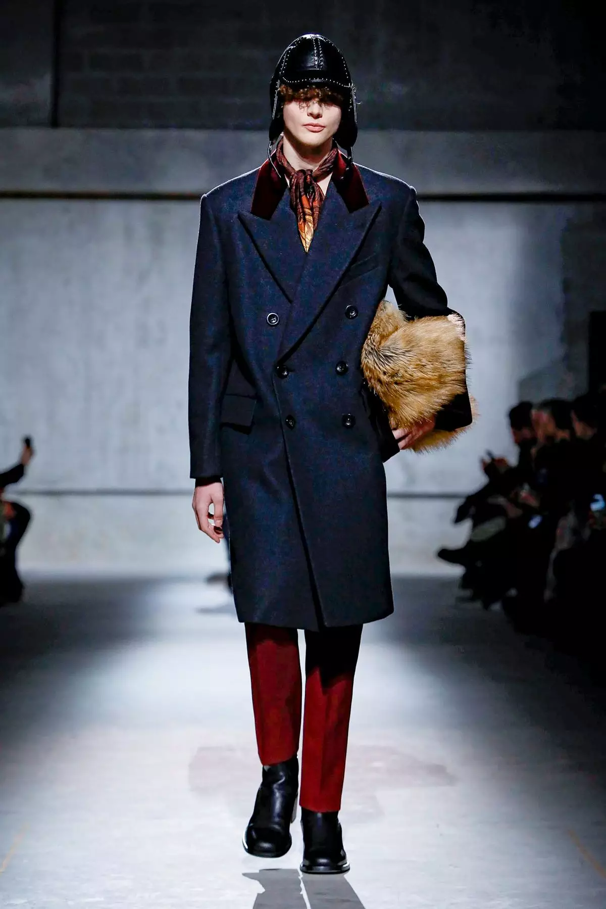 Dries Van Noten Vira Vesto Aŭtuno/Vintro 2020 Parizo 42177_42