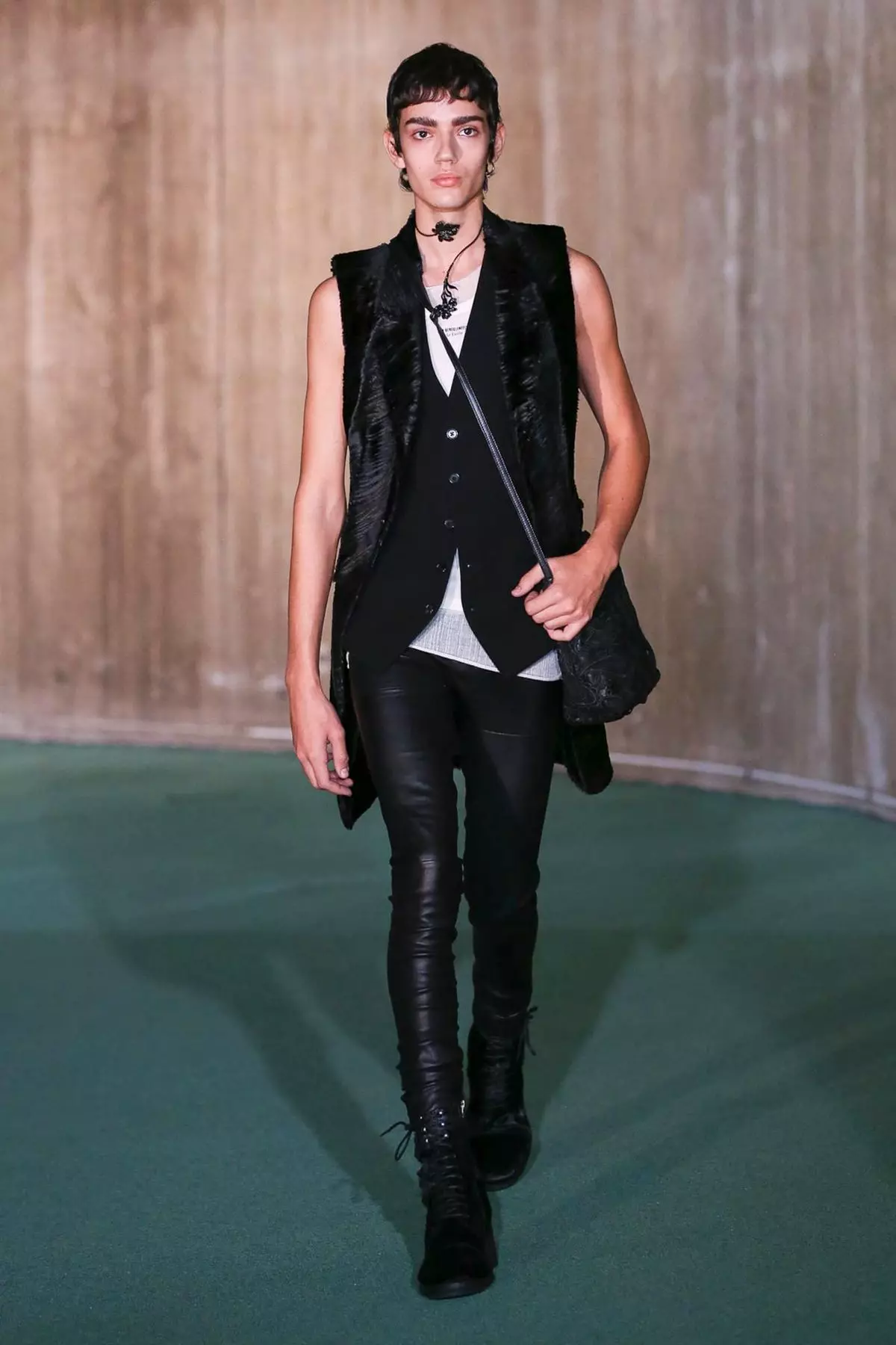 Ann Demeulemeester Menswear Fall/Mariha 2020 Paris 42313_31