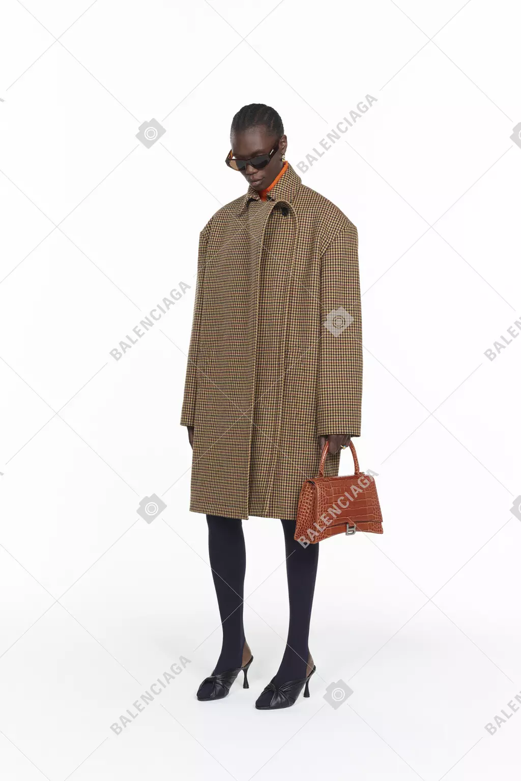 Balenciaga i luma o le tautoulu 2020 42385_19