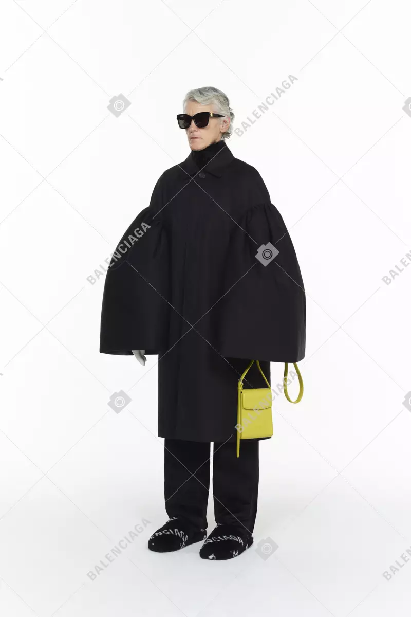 Balenciaga 2020ko udazkenaurrekoa 42385_22