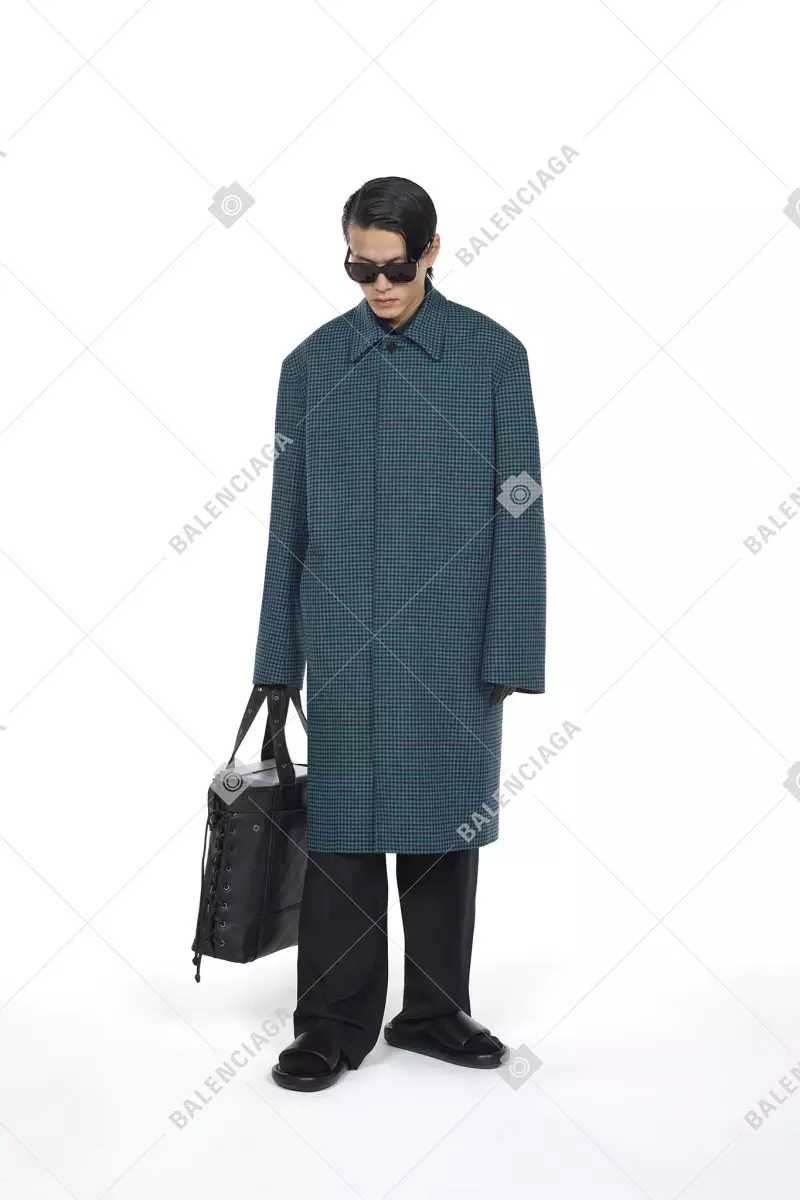 Balenciaga 2020ko udazkenaurrekoa 42385_39