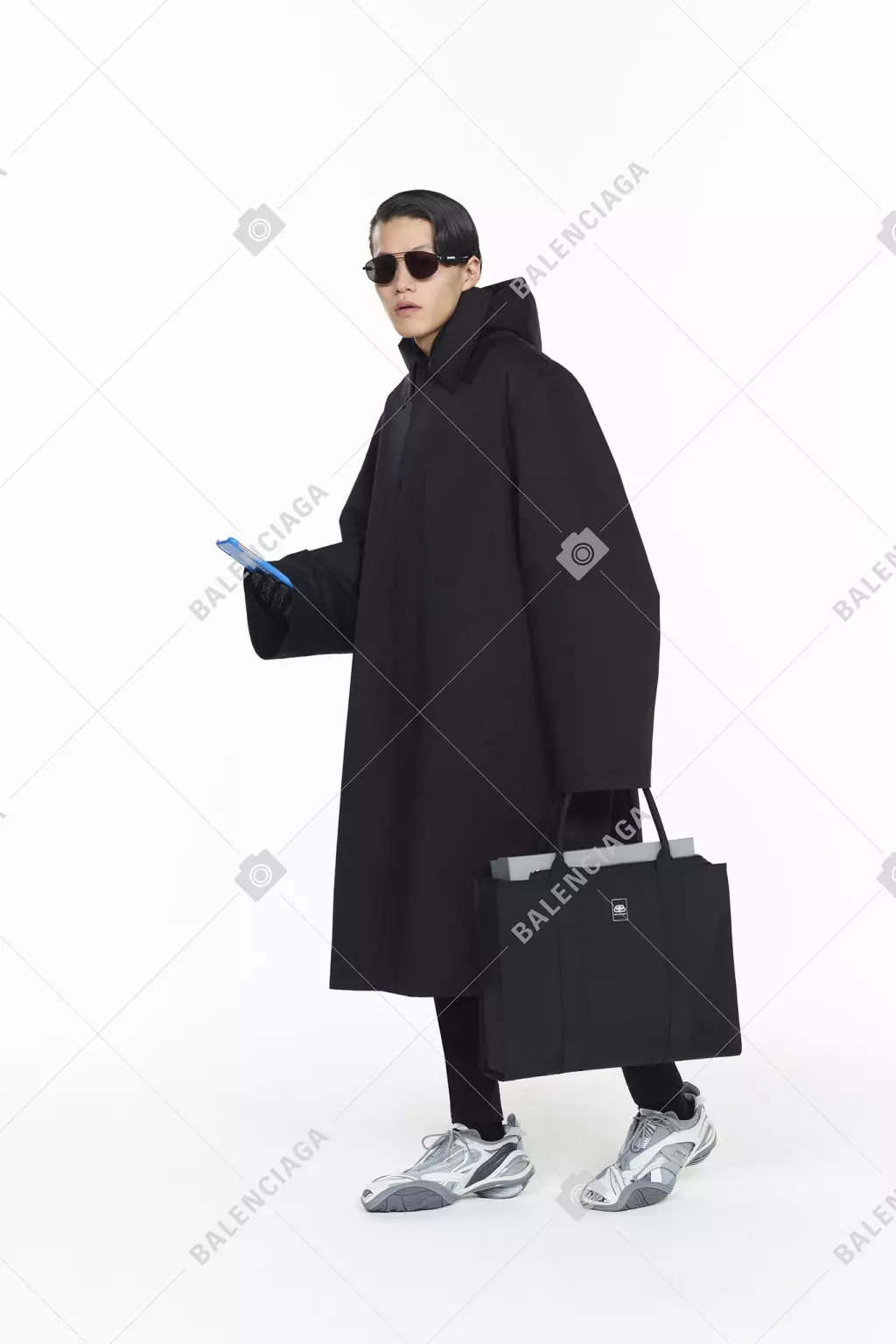 Balenciaga prieš rudenį 2020 m 42385_4