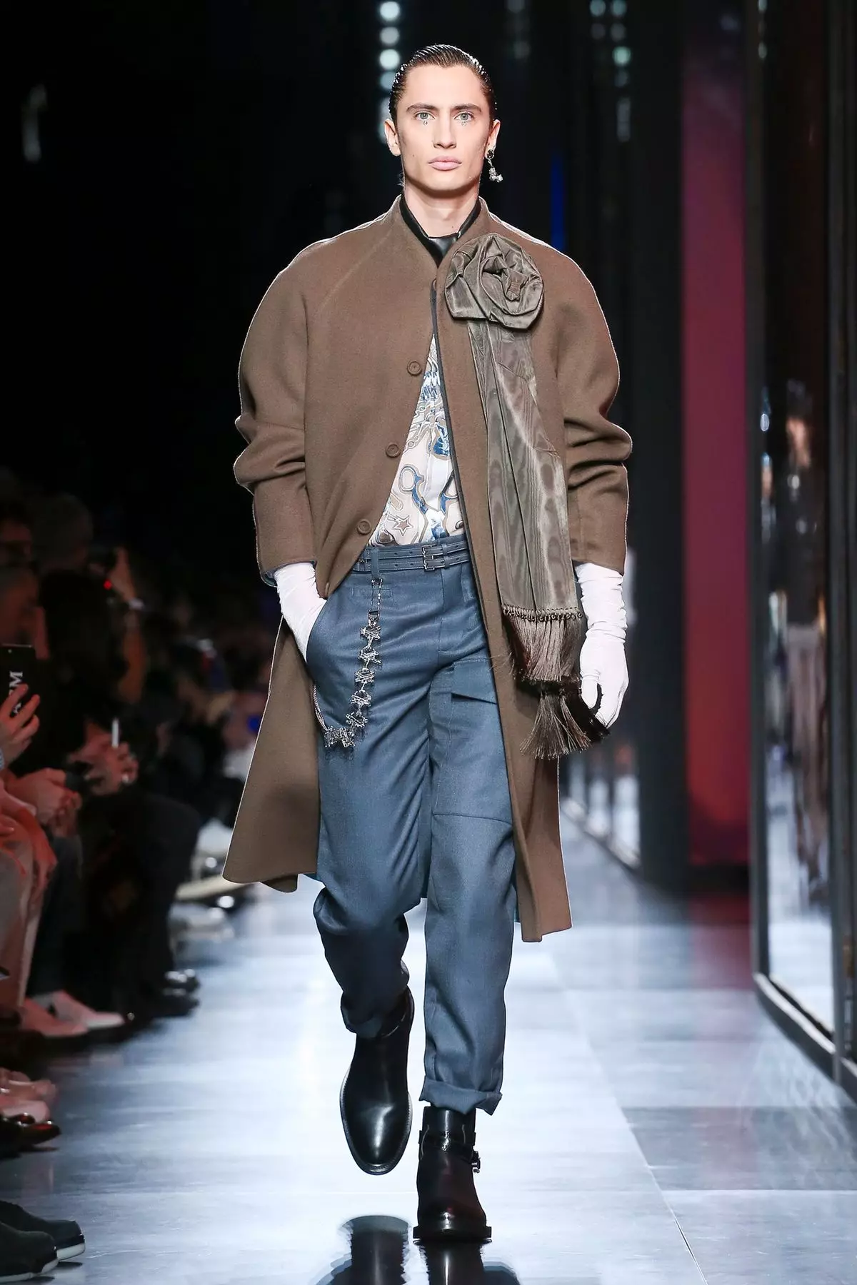 Dior Homme Menswear Fall/Winter 2020 ទីក្រុងប៉ារីស 42531_23