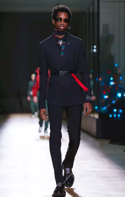 МУЖСКАЯ ОДЕЖДА DIOR HOMME ОСЕНЬ-ЗИМА 2018 ПАРИЖ38