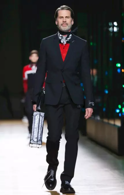 DIOR HOMME MENSWEAR AŬTUNO VINTRO 2018 PARIS44