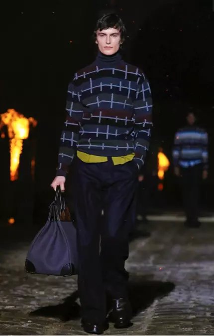 UHERMES MENSWEAR FALL WINTER 2018 PARIS32