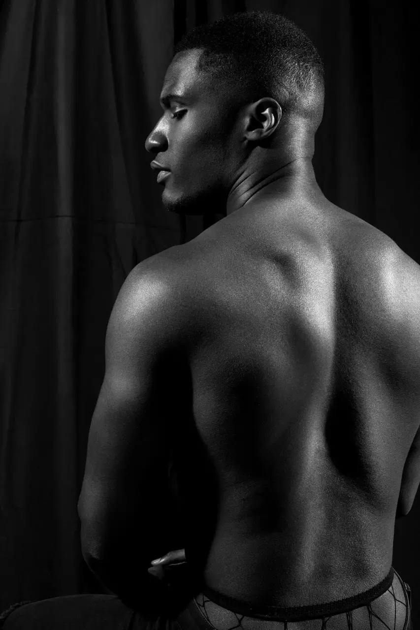 Alexander Adu by Christian Holthausen7