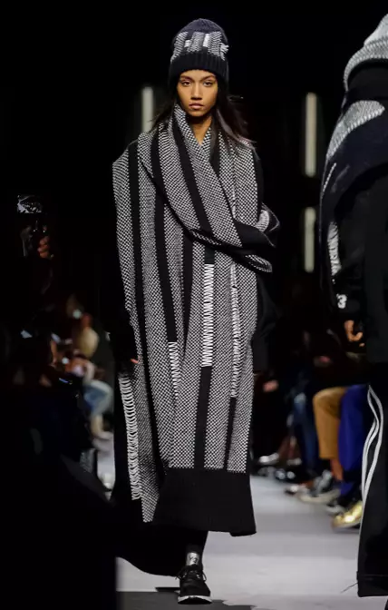 Y-3 MENSWEAR FALL WINTER 2018 PARIS1 |