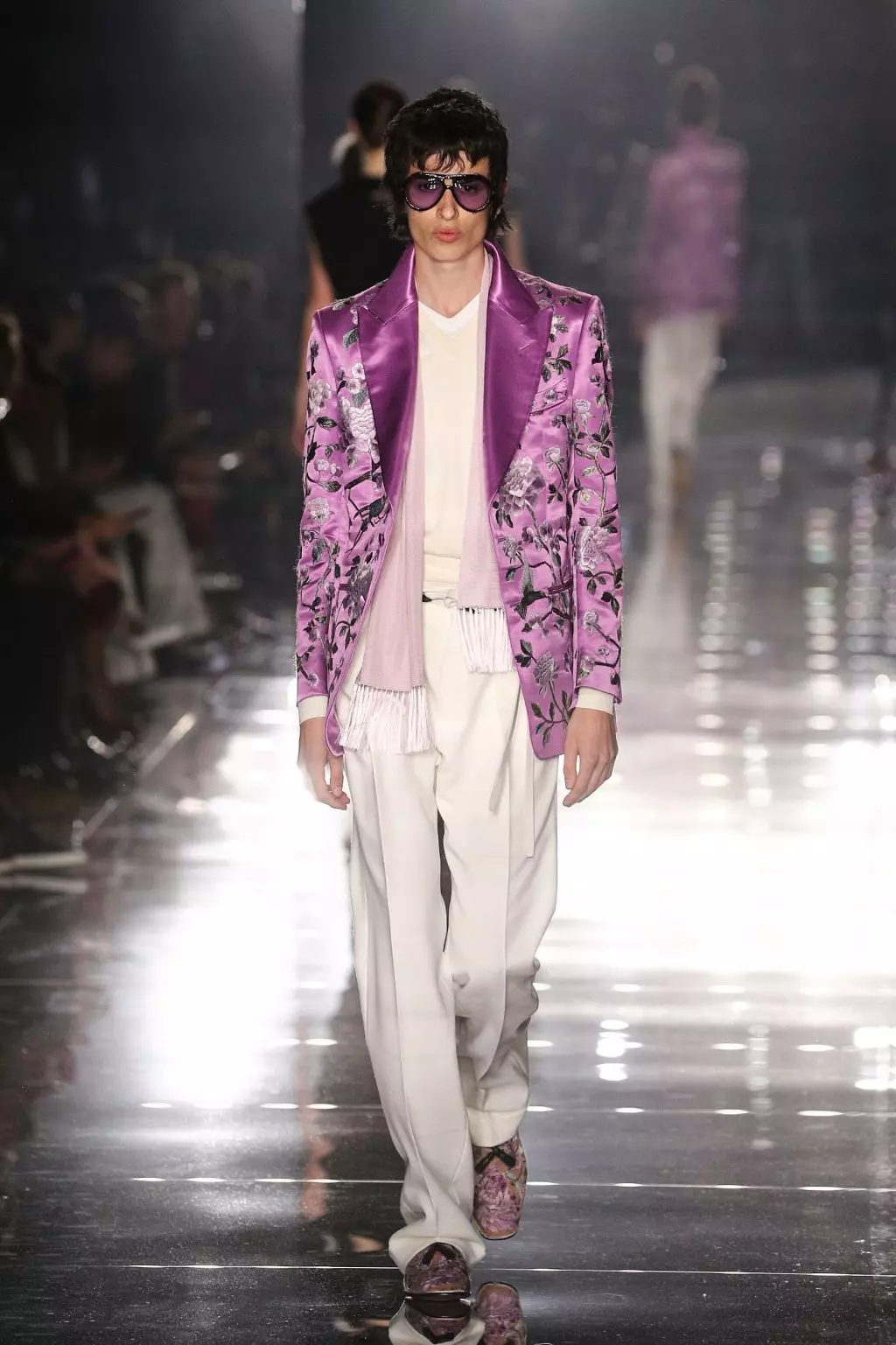 Os looks da roupa masculina de Tom Ford outono/inverno 2020 43847_11