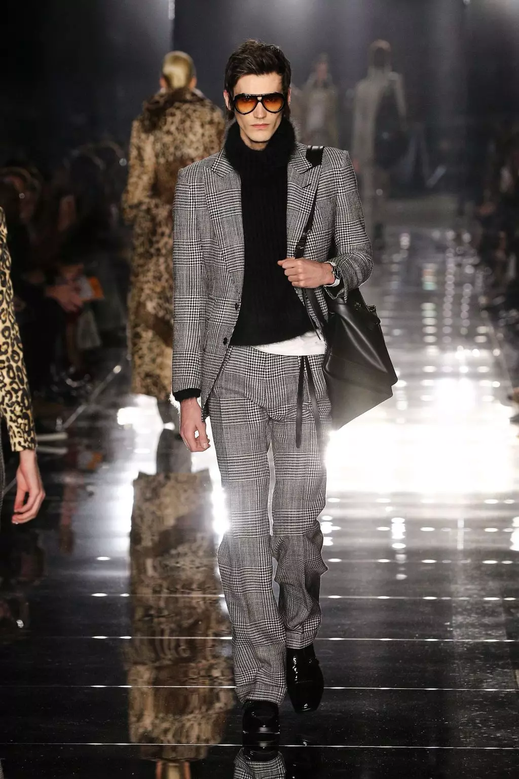 ຮູບຮ່າງຂອງ Tom Ford Menswear Fall/Winter 2020 43847_8