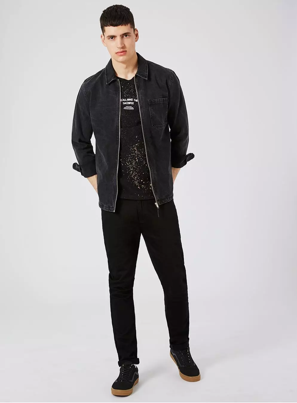 stretch skinny fit - mid rise, skinny hips, skinny tapered leg, stretch denimZip flyBelt loopsSide and back pocketsFeaturing Topman branded trims98% Cotton, 2% ElastaneMachine washable Our model Ezra wears a size 32RModel measurements: Height: 6'2