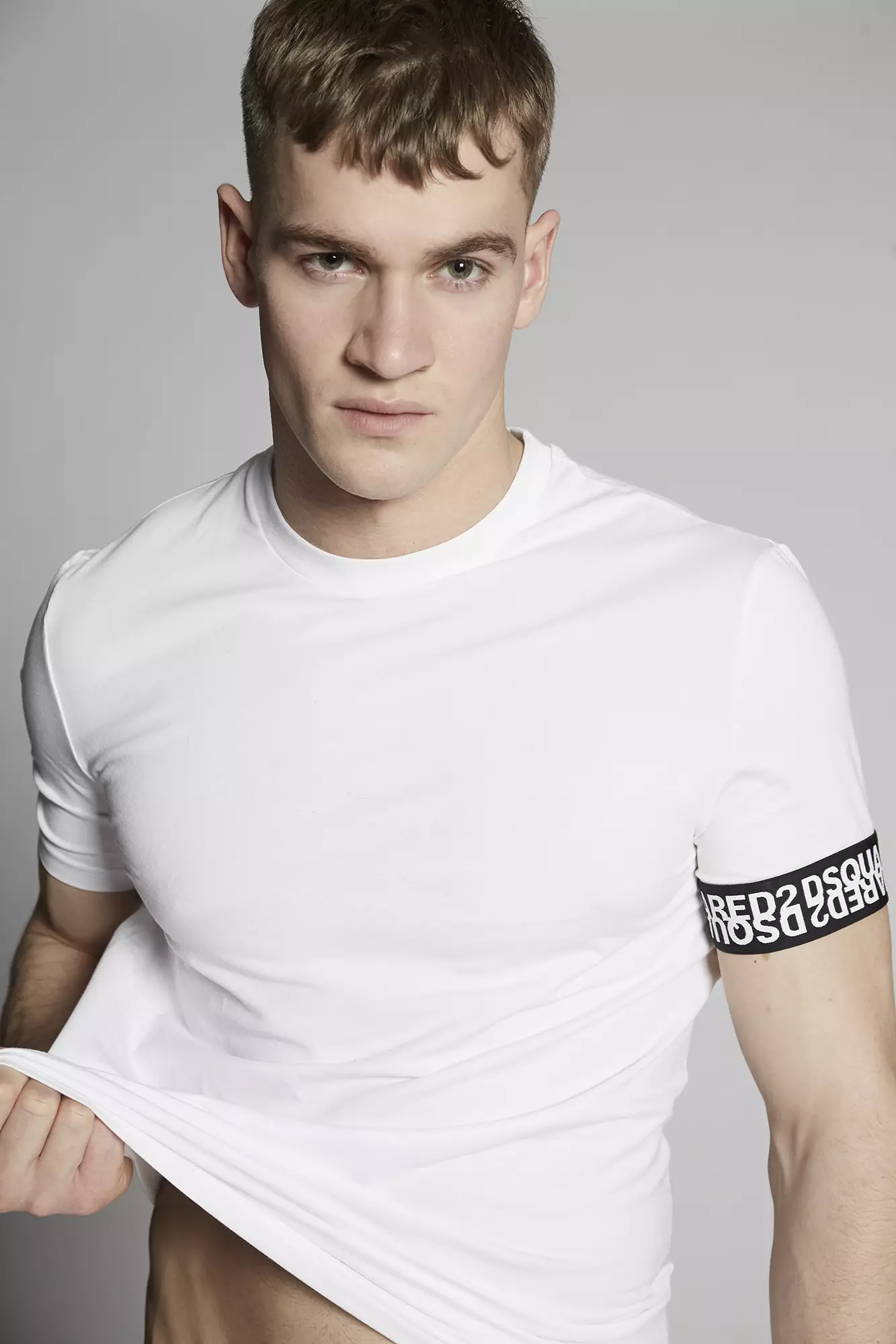 Matty Carrington per a roba interior i banyadors per a homes de Dsquared2 43938_16