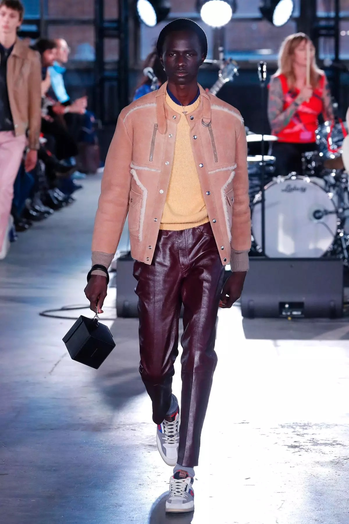 Ang Tan-aw sa Coach Andam Isul-ob Fall/Winter 2020 New York 43946_4