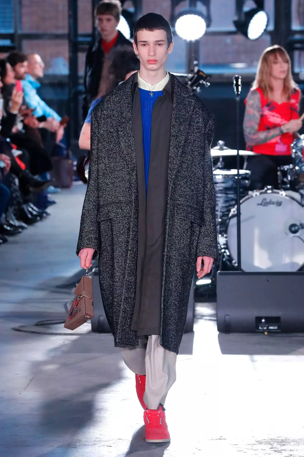 Ang Tan-aw sa Coach Andam Isul-ob Fall/Winter 2020 New York 43946_9