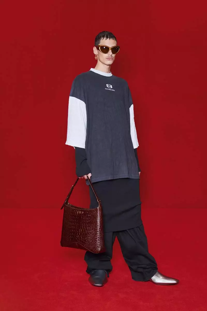 Balenciaga RTW Pranverë 2022 Paris 43_16