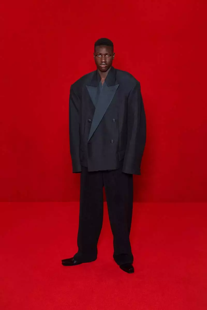 Balenciaga RTW ربيع 2022 باريس 43_9