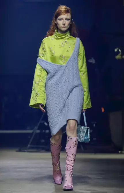 KENZO VĪRIEŠU UN SIEVIEŠU VĪRIEŠU APĢĒRBI, RUDENS ZIEMA 2018 PARIS49