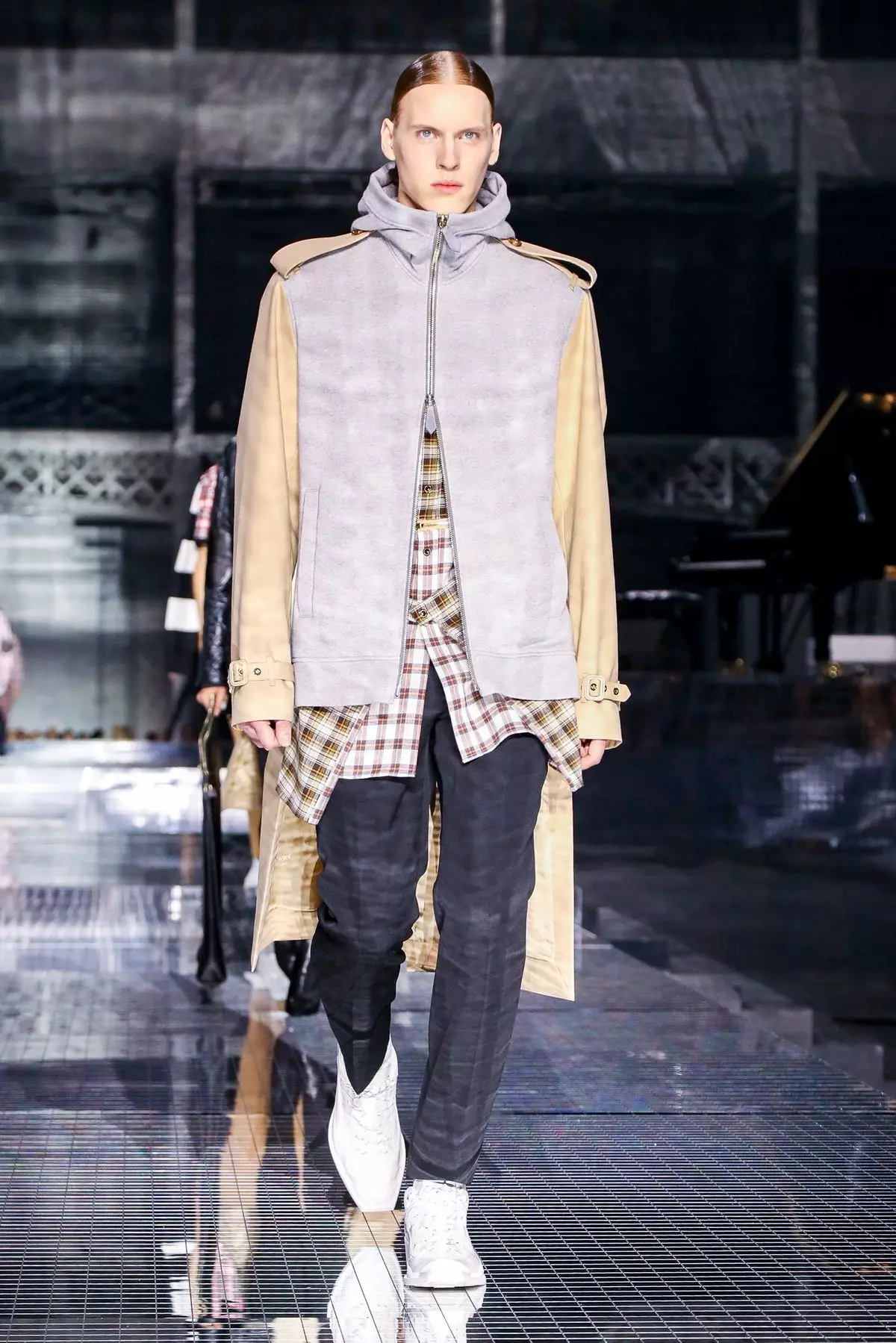 Burberry Ready To Wear Fall/Winter 2020 London 44185_15