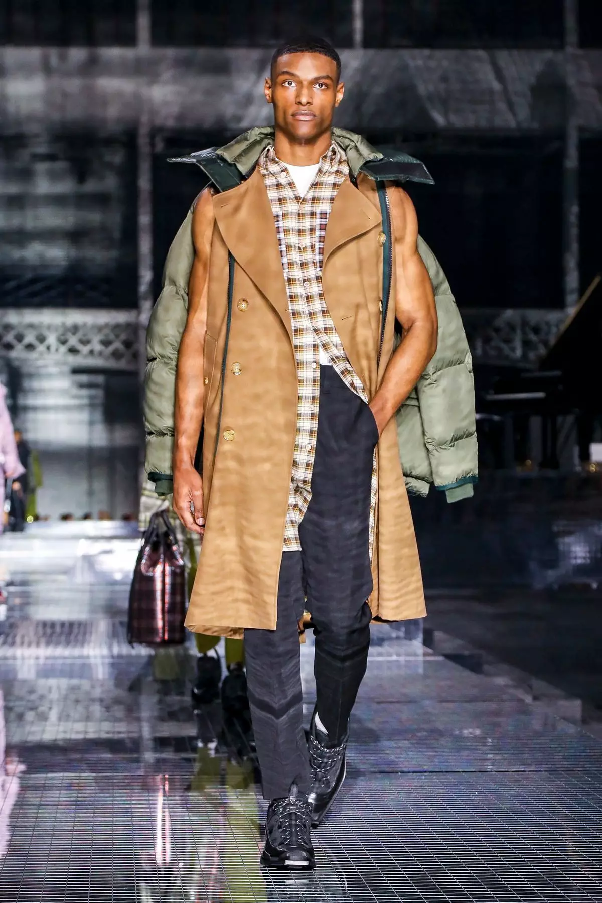 Burberry Ready To Wear efterår/vinter 2020 London 44185_22