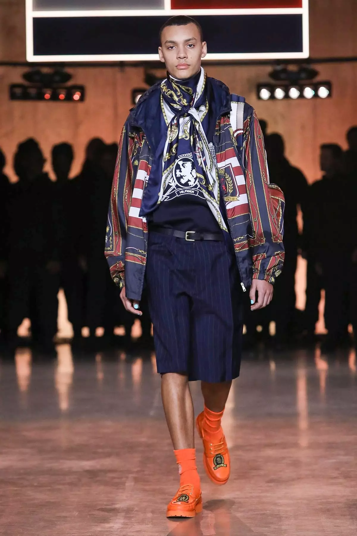 Tommy Hilfiger pronto para vestir primavera / verão 2020 Londres 44269_37