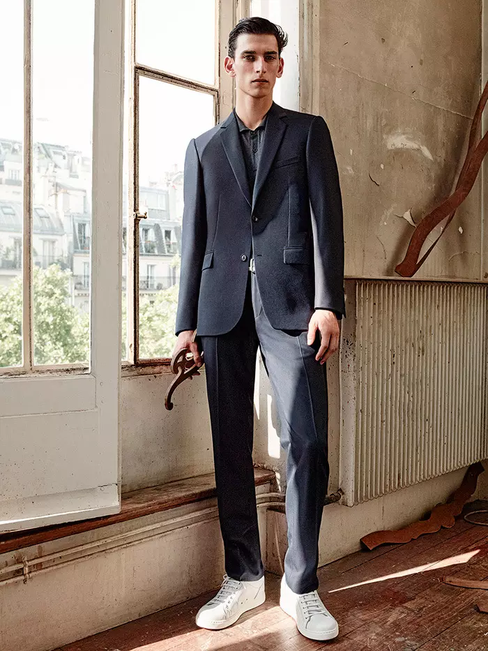 U-Thibaud Charon odlala i-Dior Homme Spring 2016 Lookbook entsha ethwetshulwe ngu-Karim Sadli.