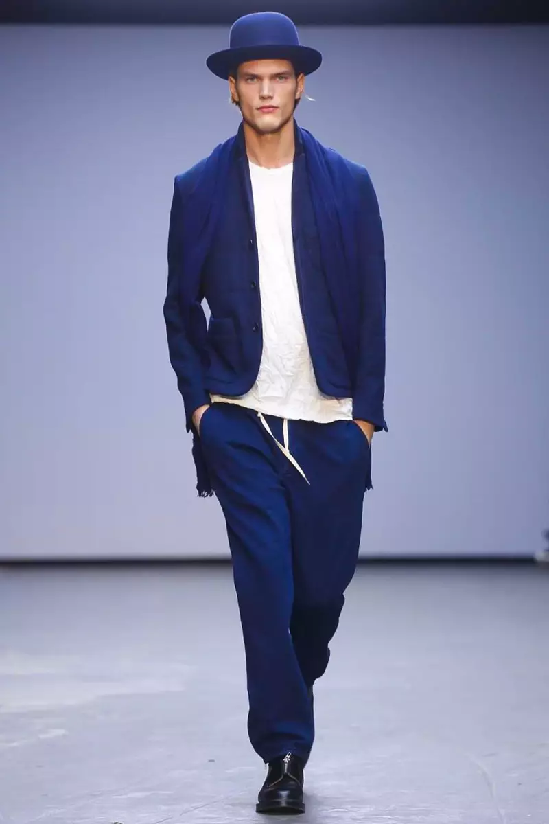 YMC menswear caij nplooj zeeg caij ntuj no 2015 hauv London