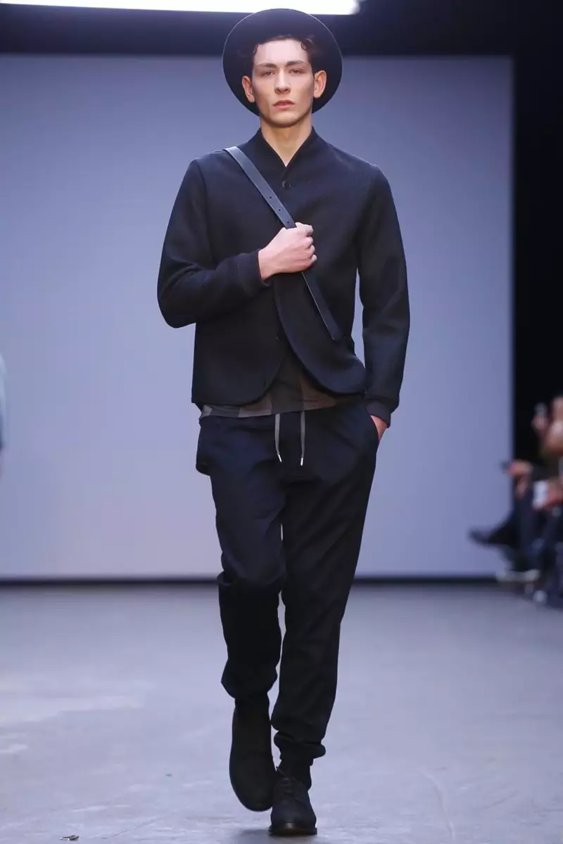 YMC menswear caij nplooj zeeg caij ntuj no 2015 hauv London