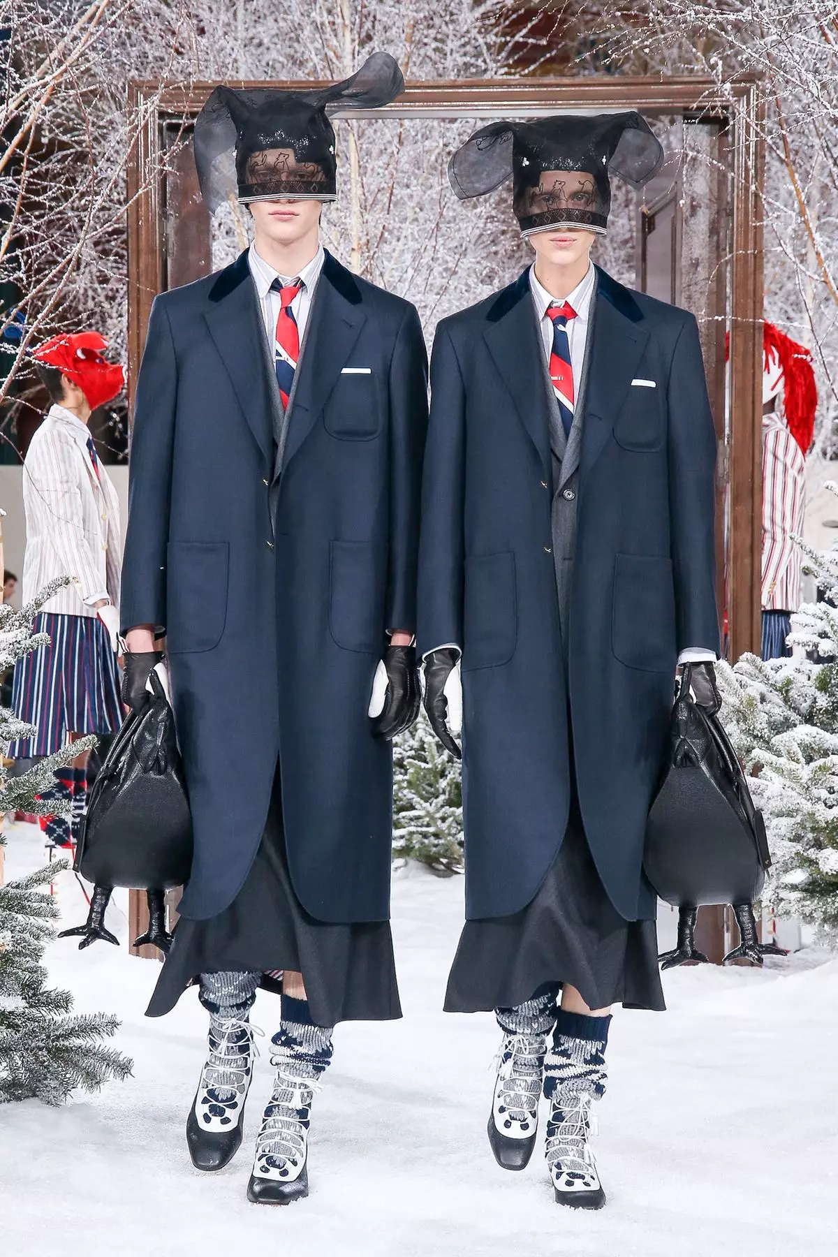 Thom Browne Yiteguye Kwambara Kugwa / Itumba 2020 Paris 45599_10