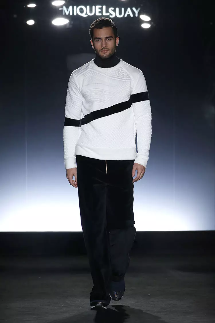 Miquel Suay 080 Ejiji Barcelona Fall/Winter 2018-2019