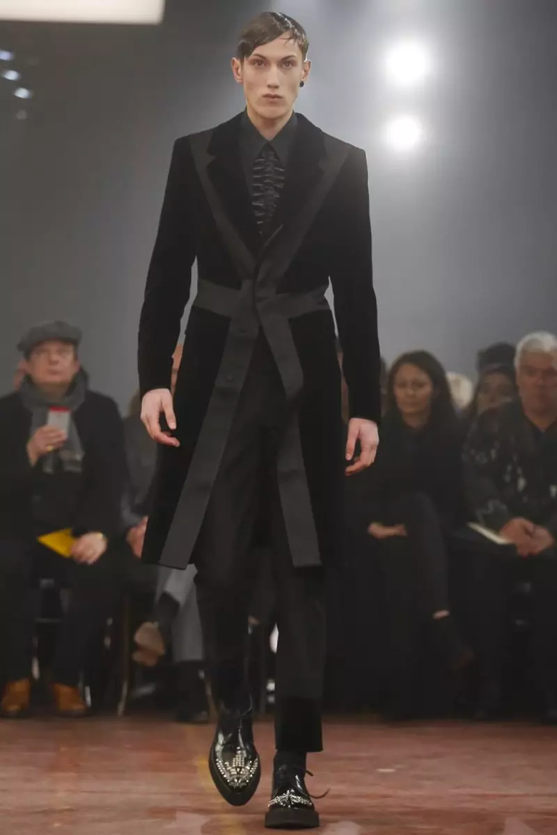 Pánské oblečení Alexander Mcqueen podzim zima 2015 v Londýně