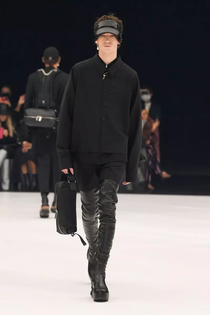 Givenchy RTW Весна 2022 Париж 45_5