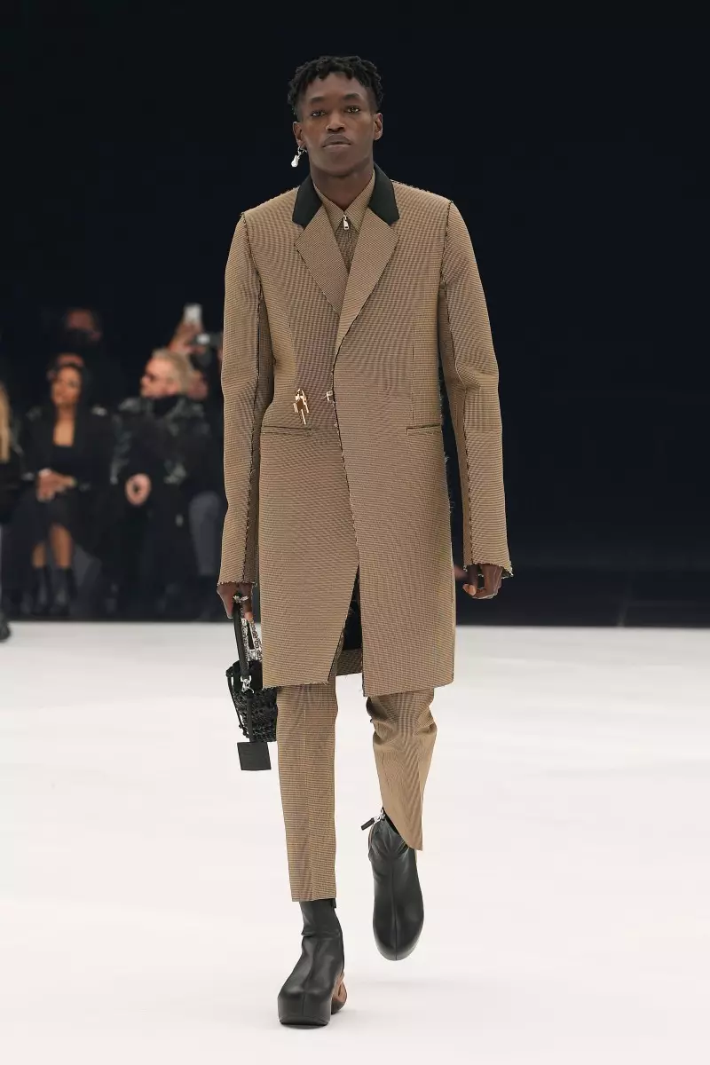 Givenchy RTW ስፕሪንግ 2022 ፓሪስ 45_8