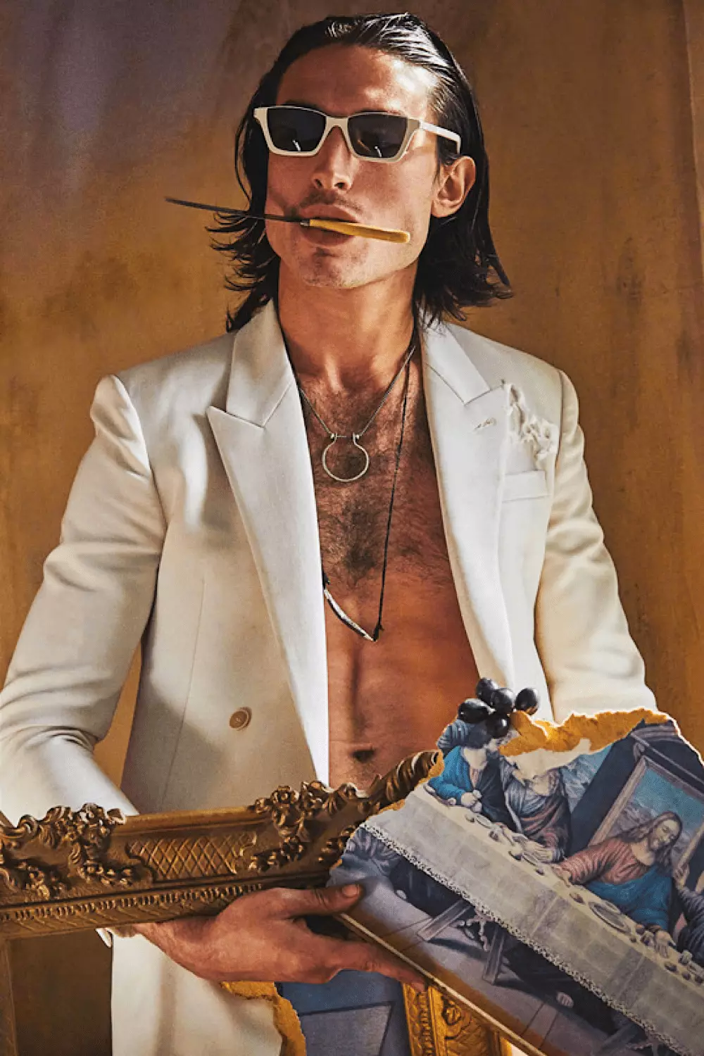 Ezra Miller untuk editorial British GQ Spring 2020