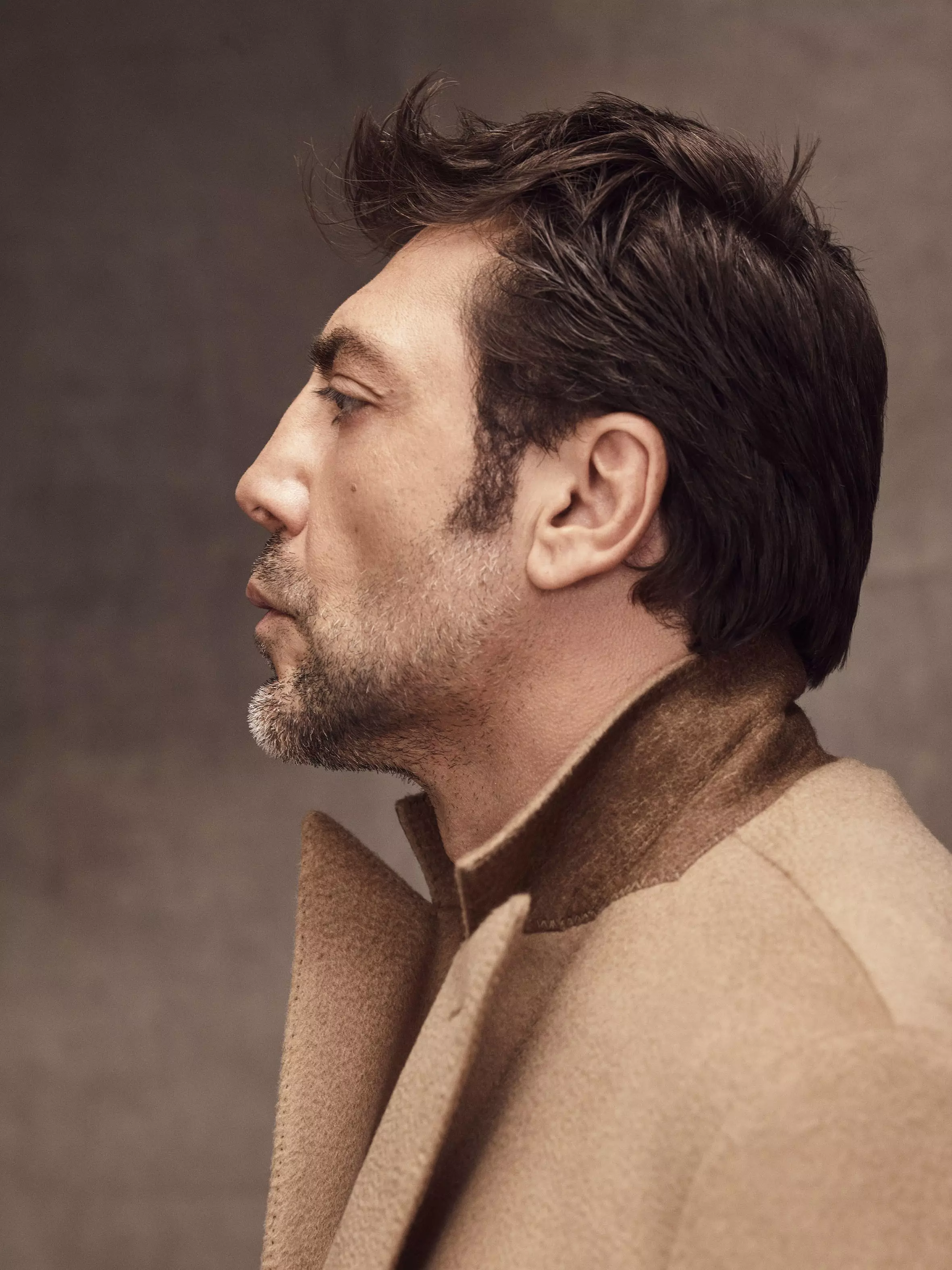 Javier Bardem de Nico Bustos para GQ UK, xuño de 20173