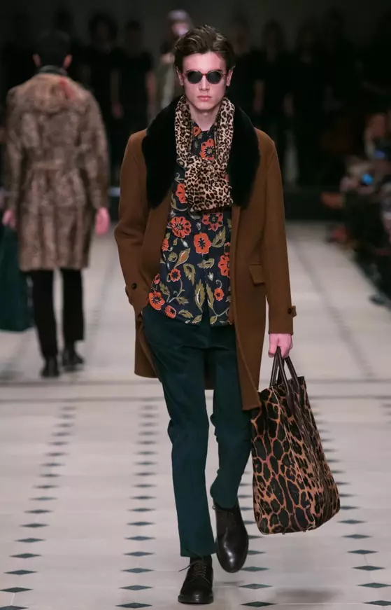 Burberry Prorsum Vira Aŭtuno/Vintro 2015 Londono