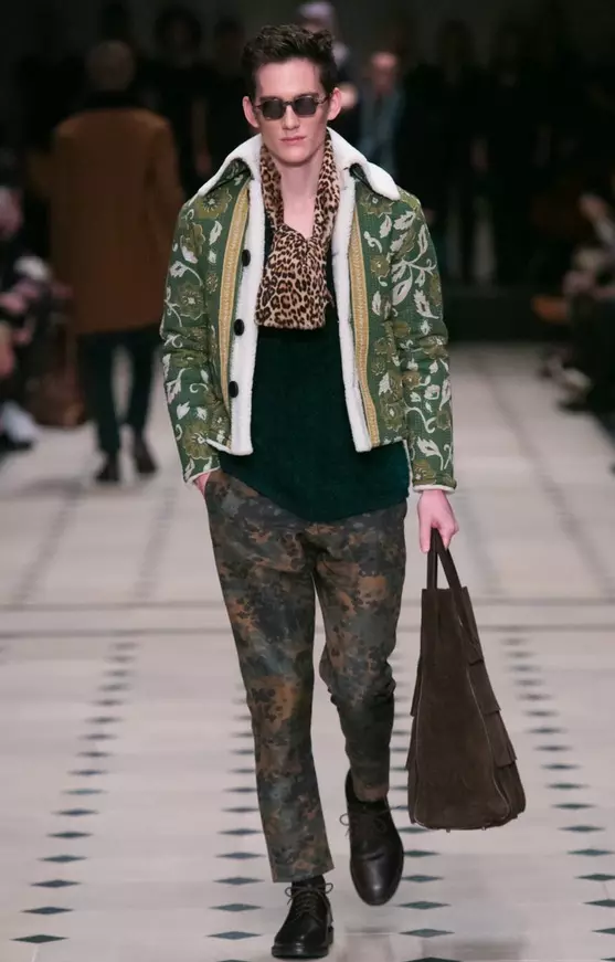 Burberry Prorsum Vira Aŭtuno/Vintro 2015 Londono