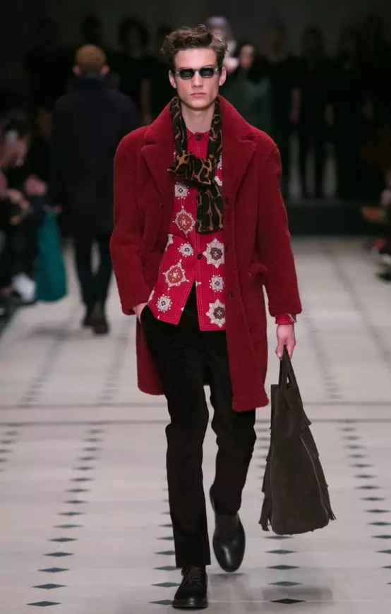 Burberry Prorsum Vira Aŭtuno/Vintro 2015 Londono