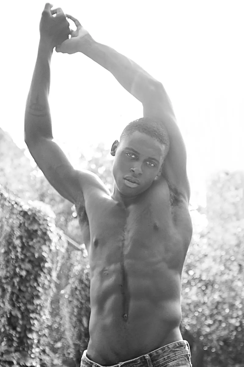 MODELO MASCULINO EXCLUSIVO: Roosevelt Traore por Toni Smailagic 46737_6