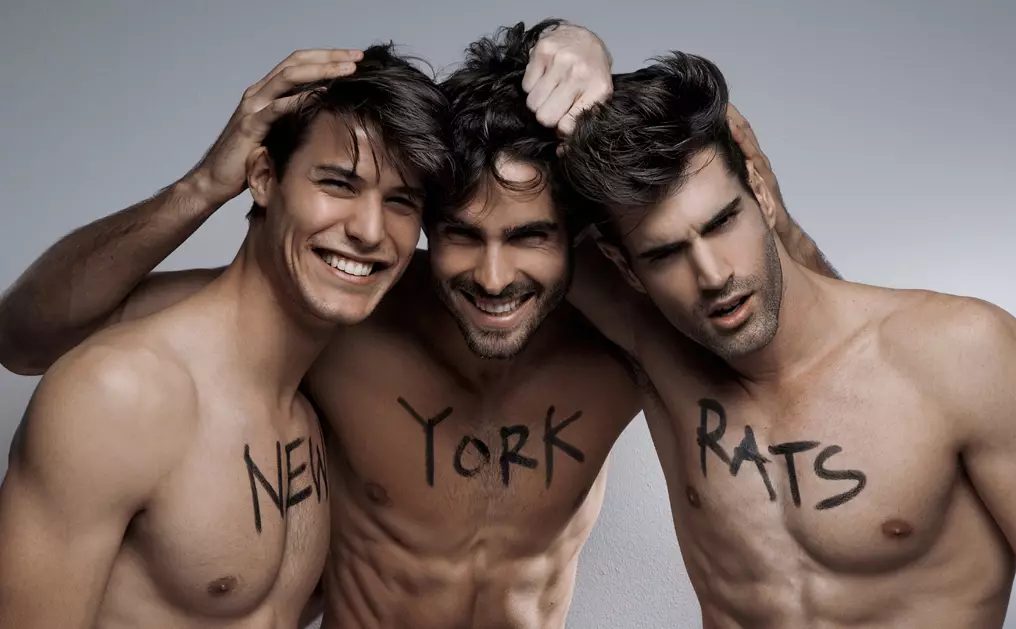 Dareenka Isbaanishka Emilio Flores, Juan Betancourt & Pedro Smith ee Jiirka New York