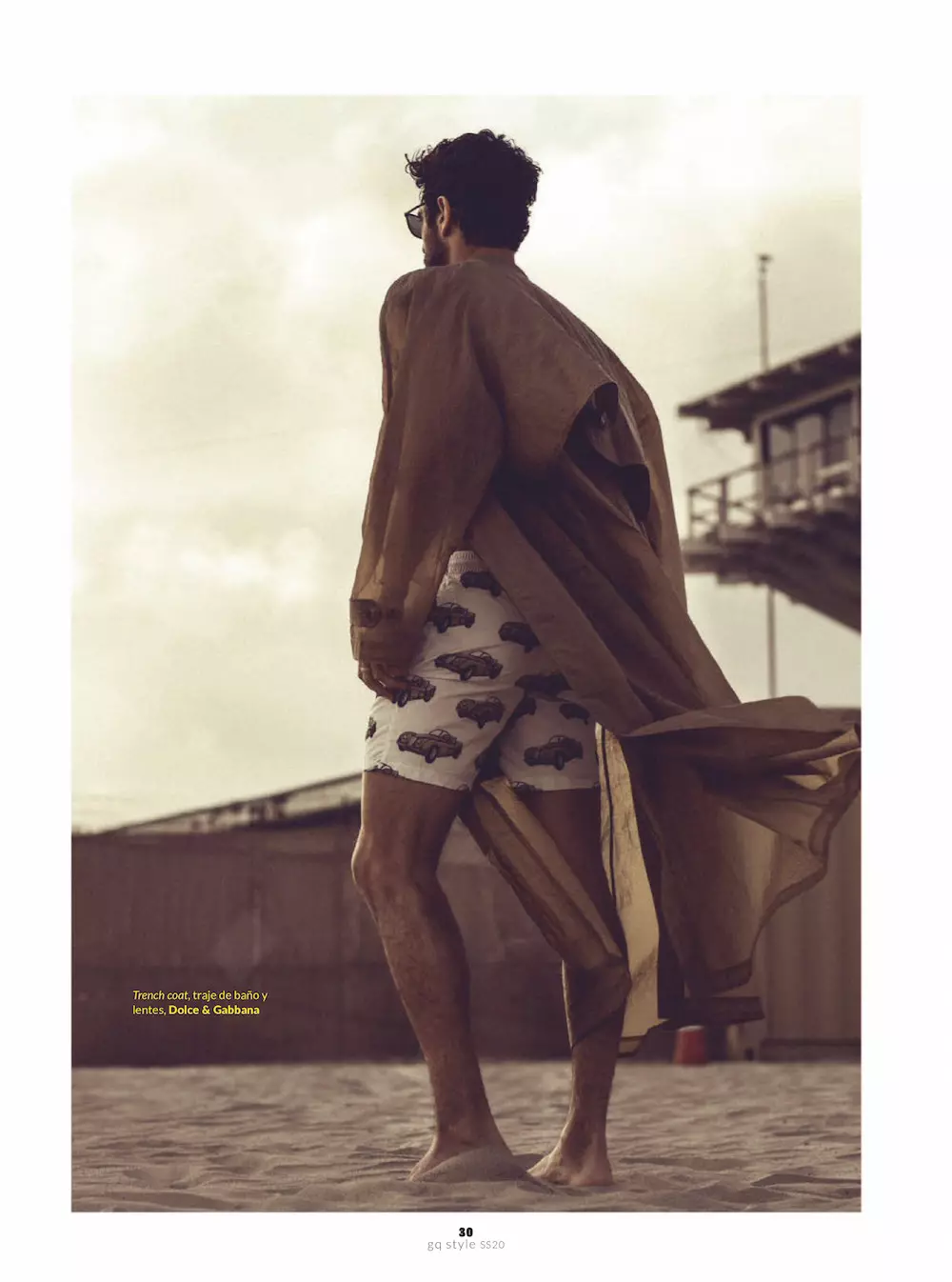 Noah Mills af Richard Ramos for GQ Style Mexico SS20 Editorial
