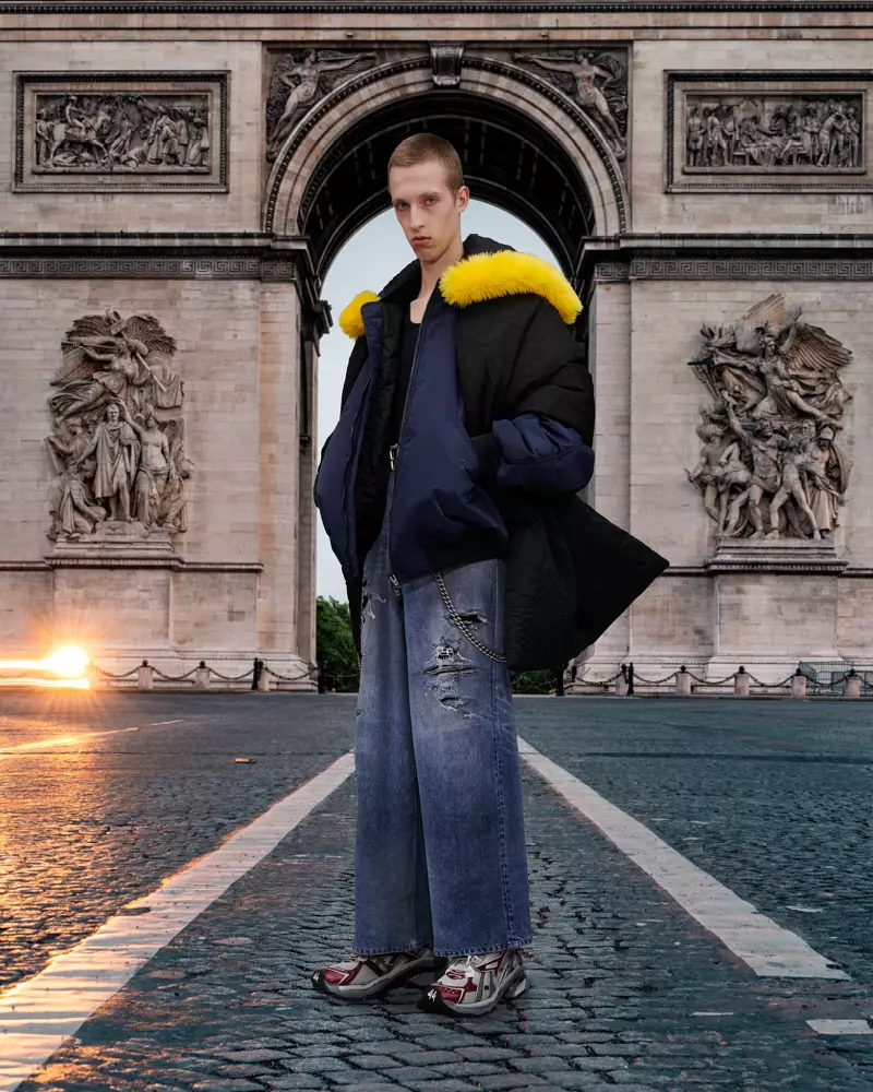 Balenciaga 2021 pred jeseňou v Paríži 4800_9