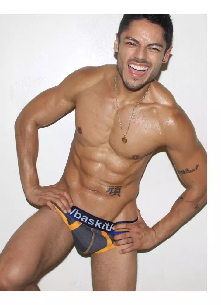 GANADORES Y PERDEDORES: MO BOYS VS BASKIT de Marco Ovando 48038_2