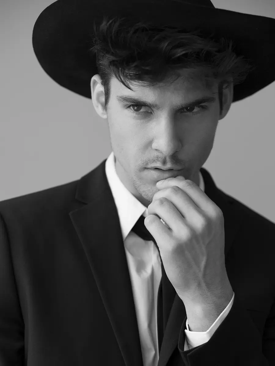 Chris Petersen ni Karl Simone Fashionably Male6