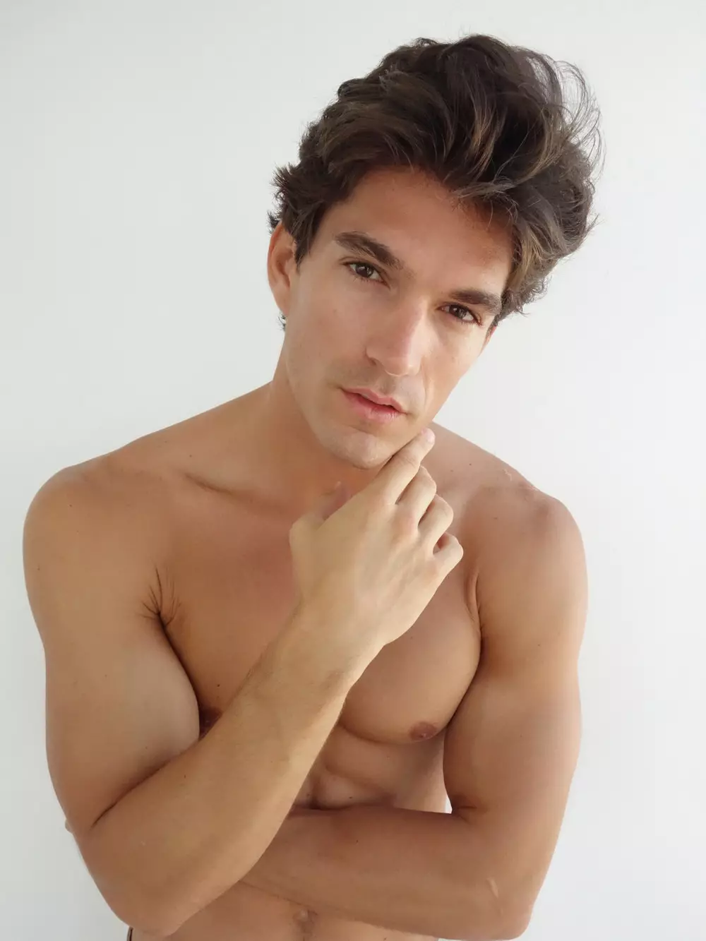 Dijitali zinazovuma katika Next Models Miami, huyu hapa David Sanz 6'0 wa urembo wa sauti.