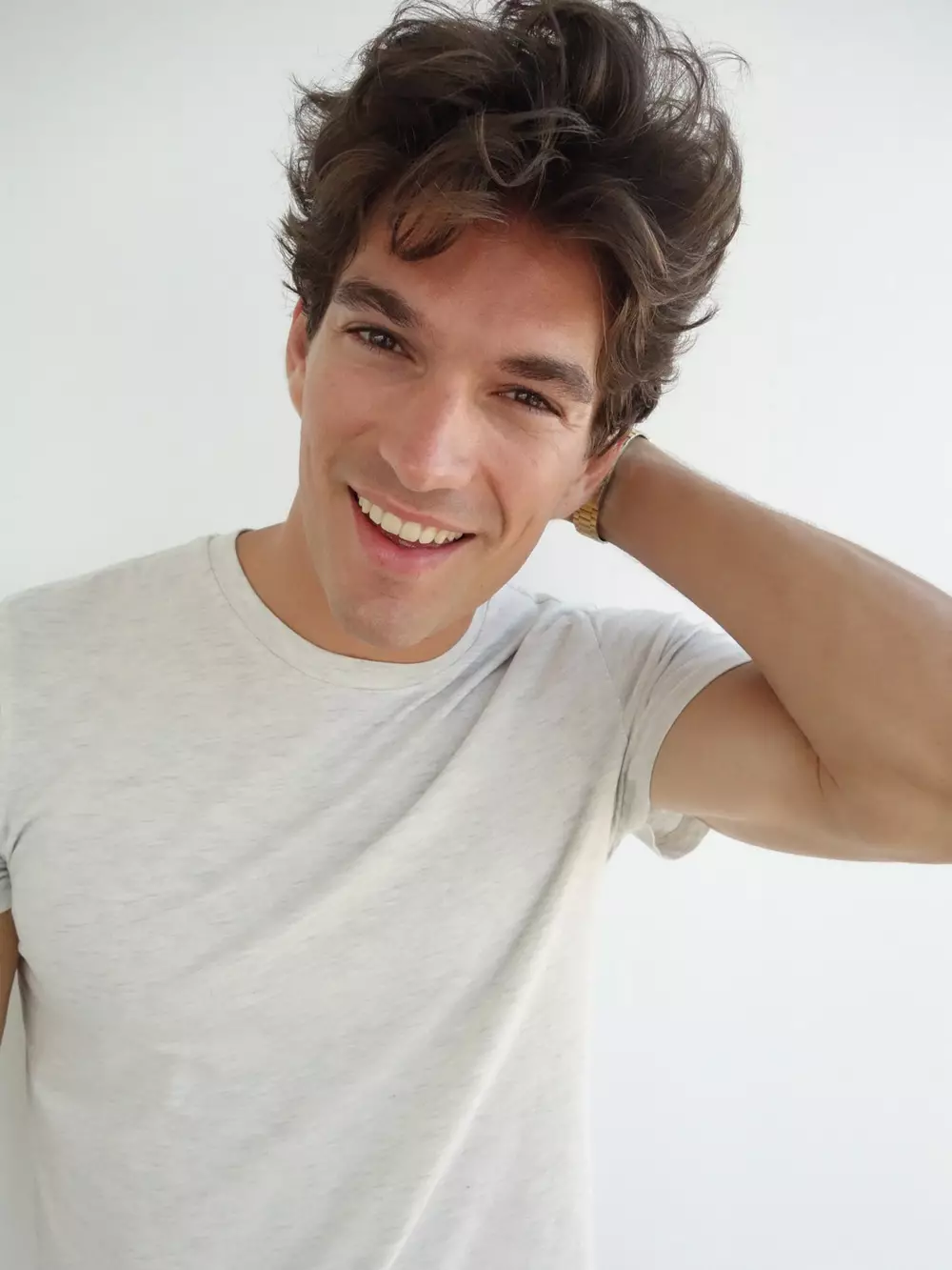 Fretting digitals dans Next Models Miami, voici David Sanz 6'0 de beauté tonique.