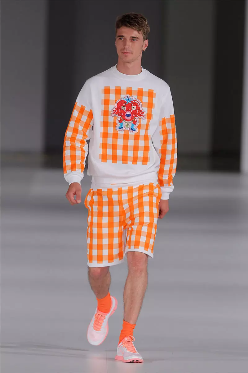 크리지아로부스텔라_ss14_15