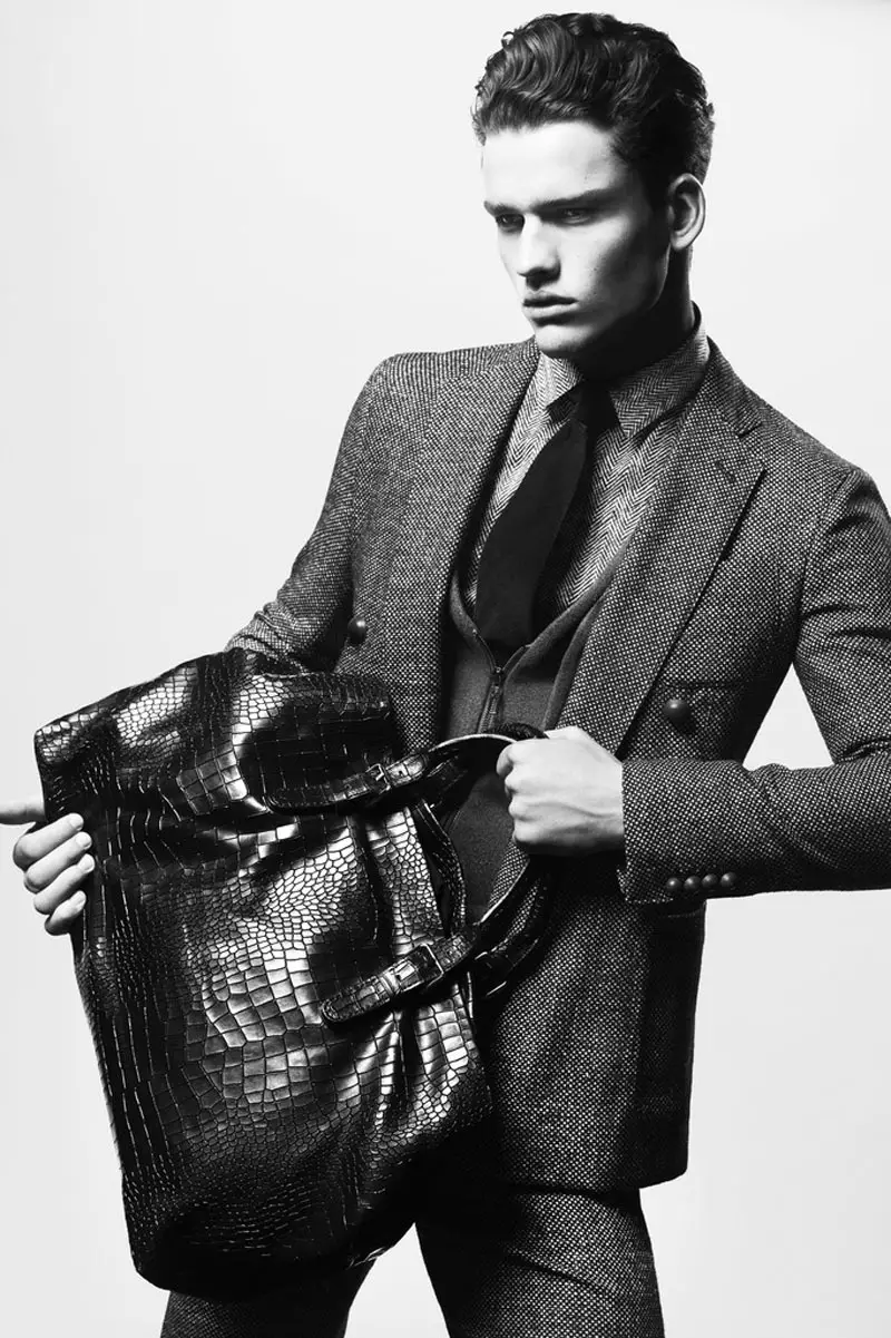 Giorgio Armani Fall/Winter 2012 campaign 48794_5